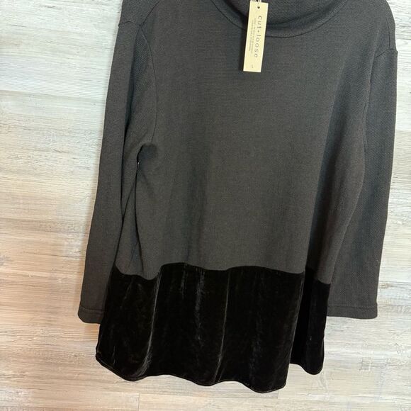 Cut Loose Layered Cowl Neck Sweater with Velour Peplum - Picture 5 of 6